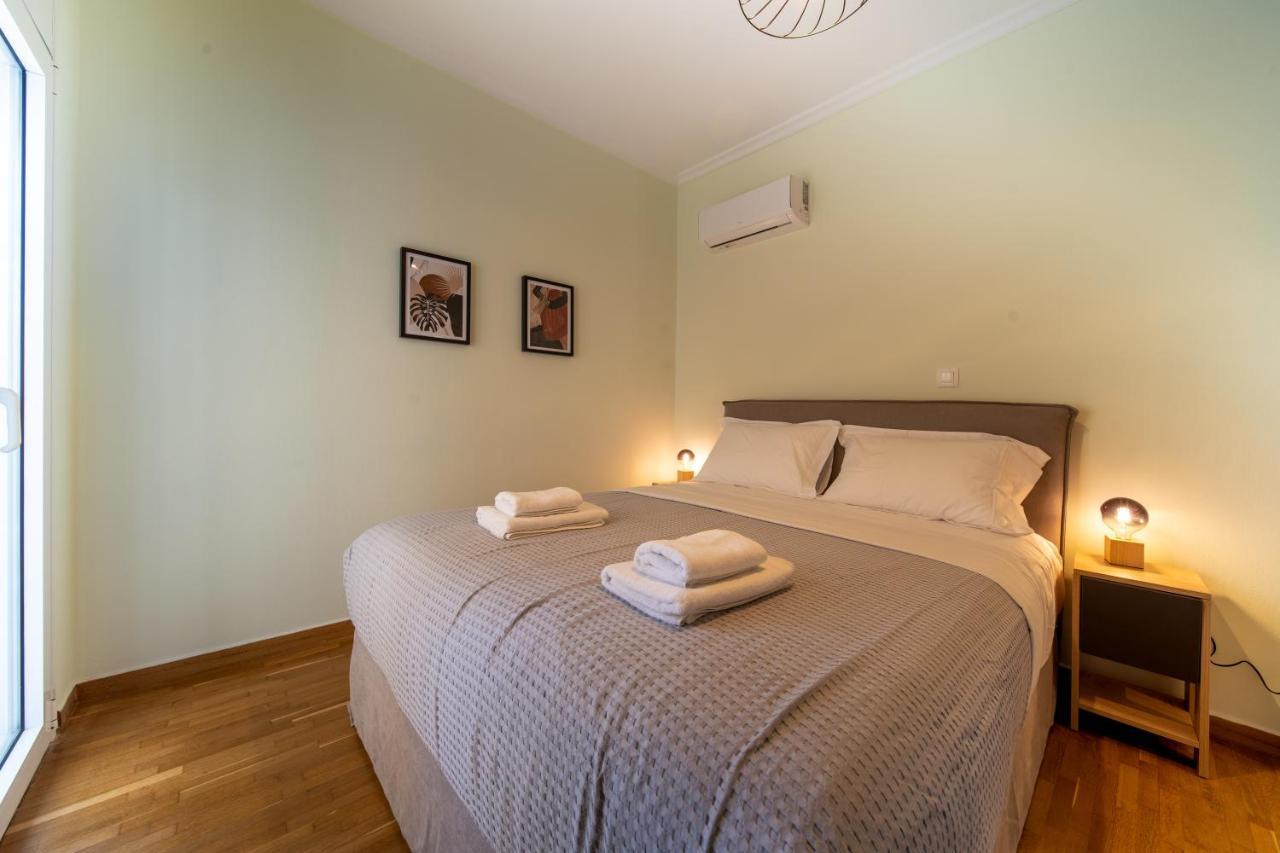 Aris123 By Smart Cozy Suites - Apartments In The Heart Of Athens - 5 Minutes From Metro - Available 24Hr Eksteriør bilde