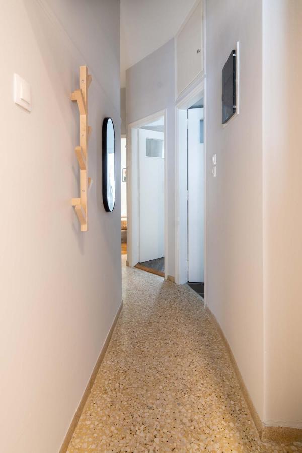 Aris123 By Smart Cozy Suites - Apartments In The Heart Of Athens - 5 Minutes From Metro - Available 24Hr Eksteriør bilde