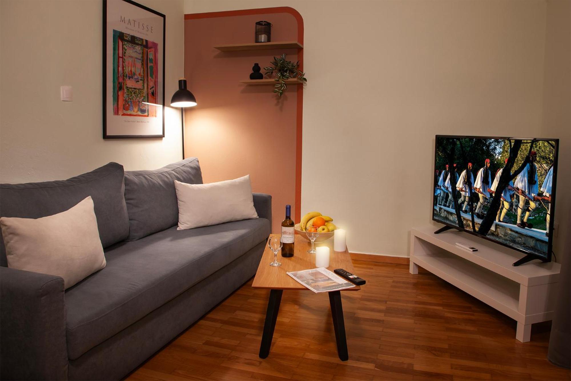 Aris123 By Smart Cozy Suites - Apartments In The Heart Of Athens - 5 Minutes From Metro - Available 24Hr Eksteriør bilde